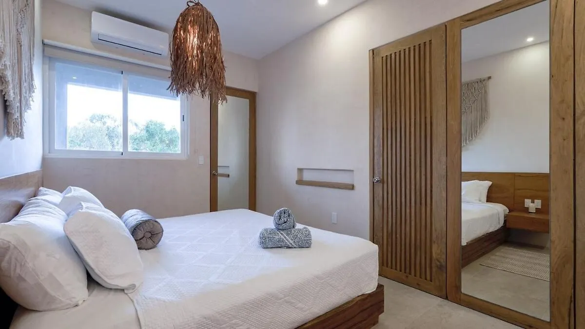 Colibri Loft Beach Club Pass Tulum 0*,