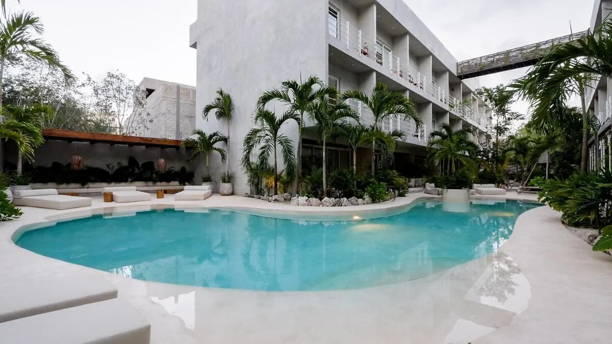 Colibri Loft Beach Club Pass Tulum